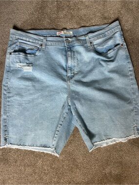 Levi’s Signature Women’s Jean Shorts